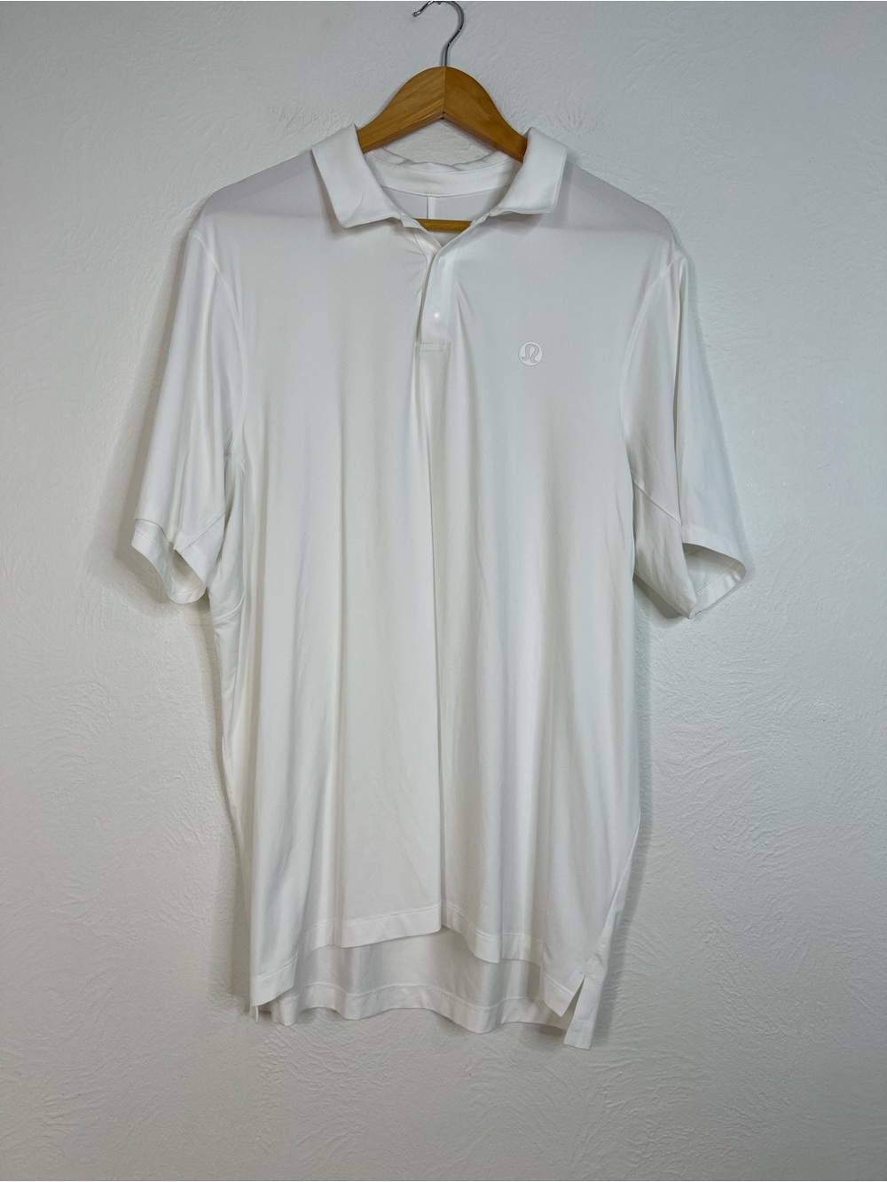 Men's White Lululemon Polo Shirt - Performance Short Sleeve size XL